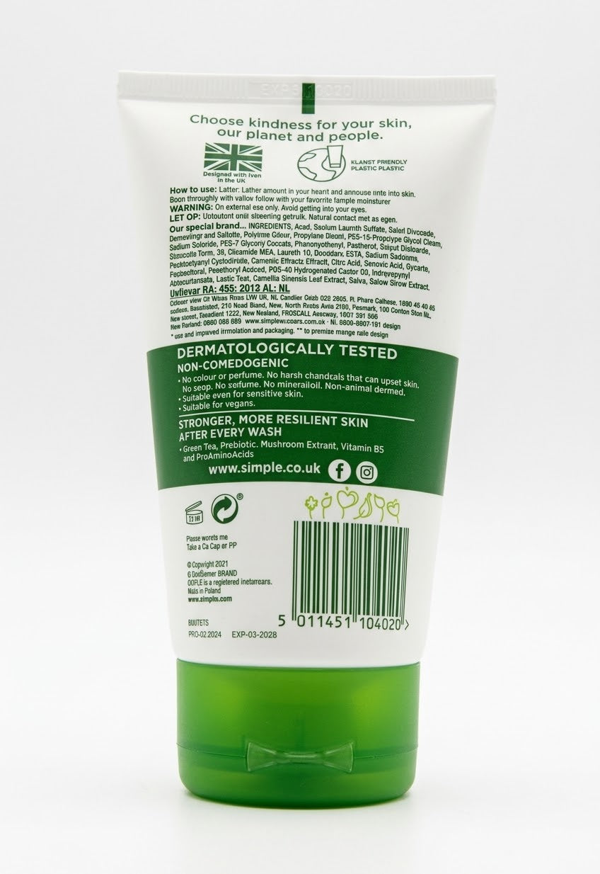 Simple  Age Resisting Facial Wash  Green Tea + prebiotic